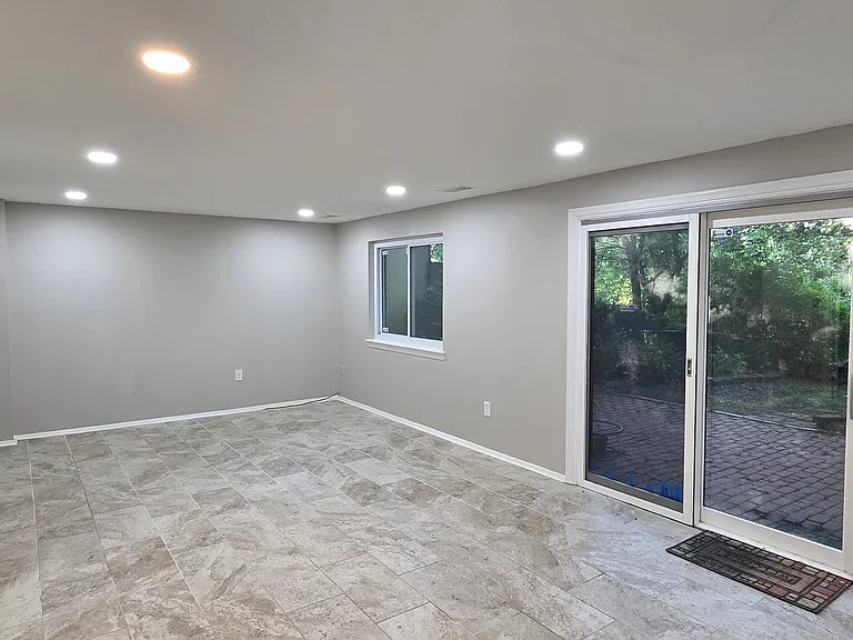 9943 Lake Landing Rd — Photo 33