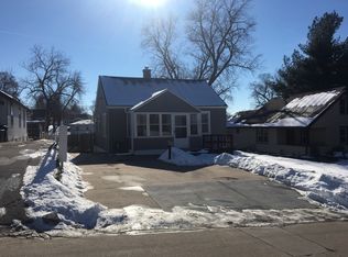 6525 Decatur St, Omaha, NE 68104