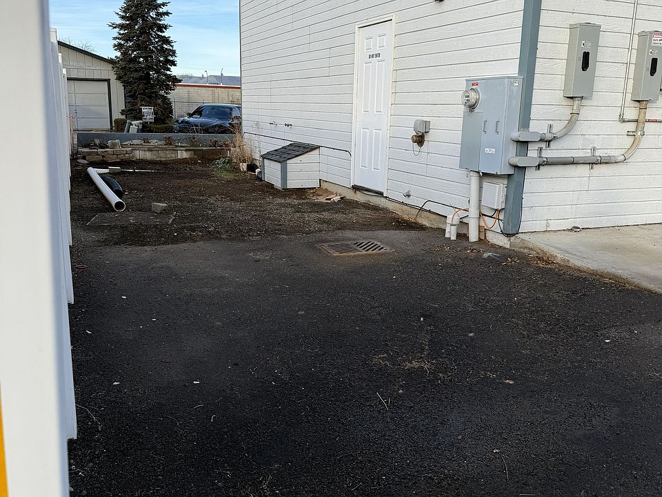 2nd image of 702 S 48th Ave #Rv