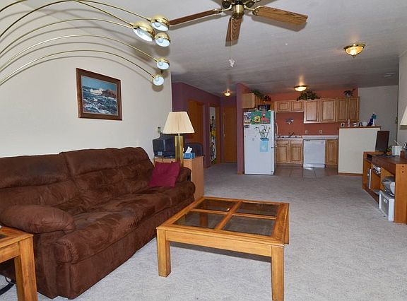5th image of 102 Prairie Heights Dr APT 109