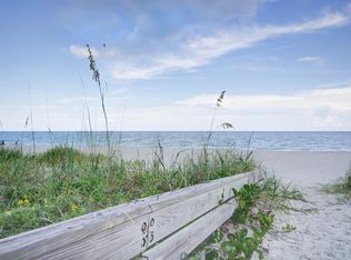 2102 Bayshore Dr, Belleair Beach, FL 33786