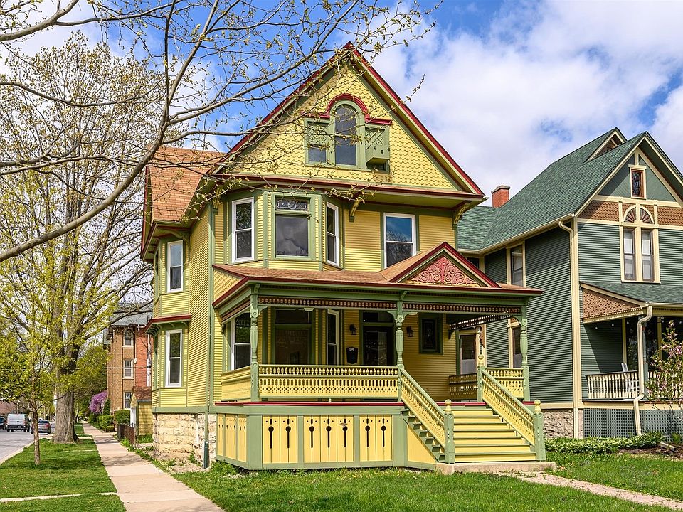 1st image of 143 S Harvey Ave