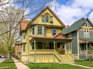 143 S Harvey Ave, Oak Park, IL 60302