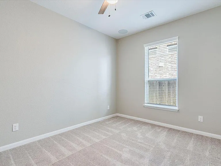 733 Blue Oak Blvd — Photo 26
