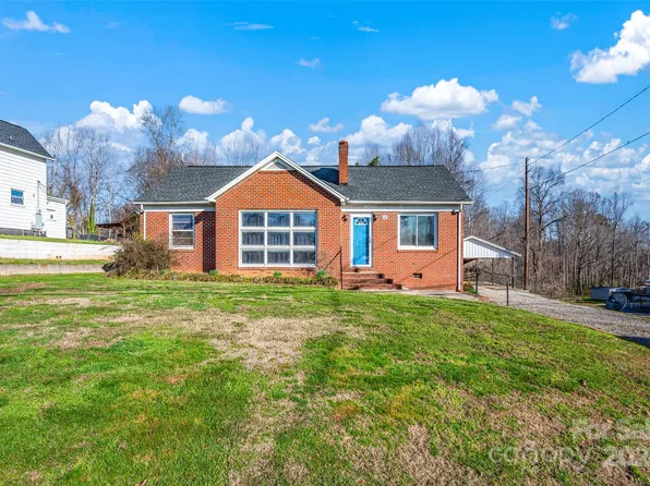 108 3rd Ave SW, Catawba, NC 28609