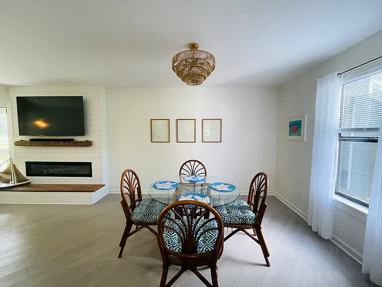724 Azalea Dr #435 — Photo 10