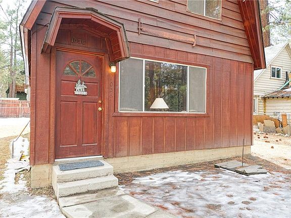 3rd image of 1036 W Robin Hood Blvd