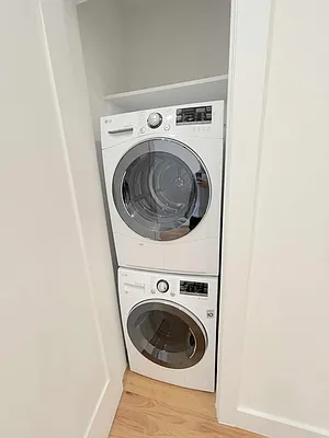 Rented by New Amsterdam Realty Group | media 6