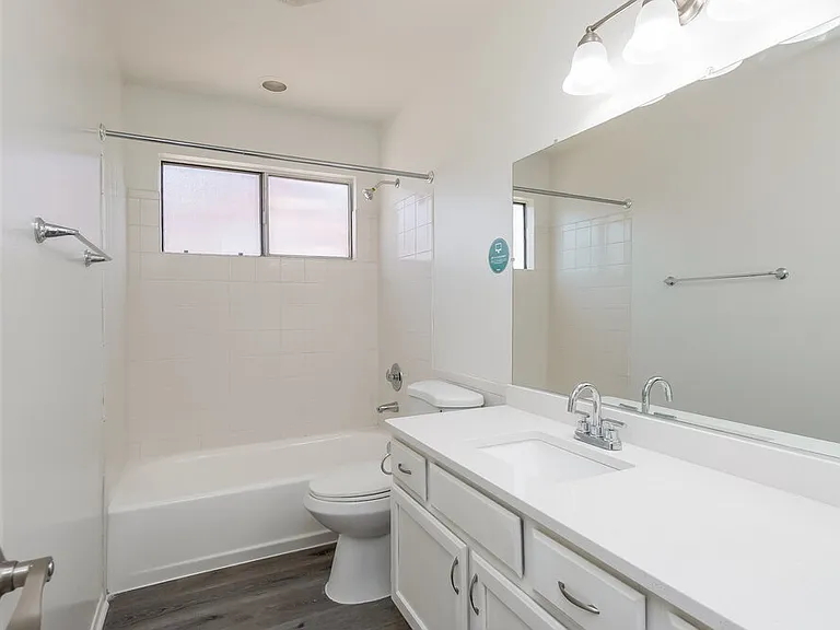 8725 W Carol Ave — Photo 14