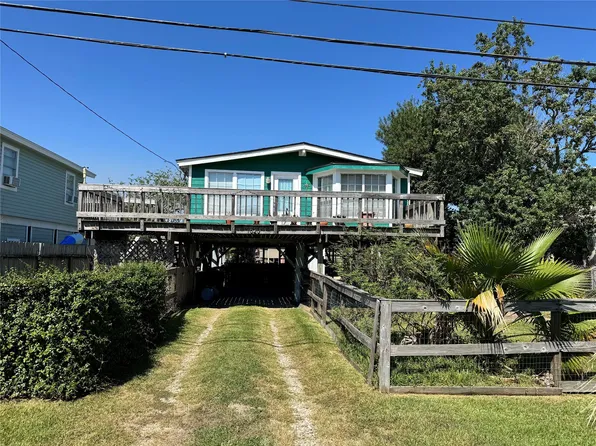 1620 Dick Bay Dr, San Leon, TX 77539