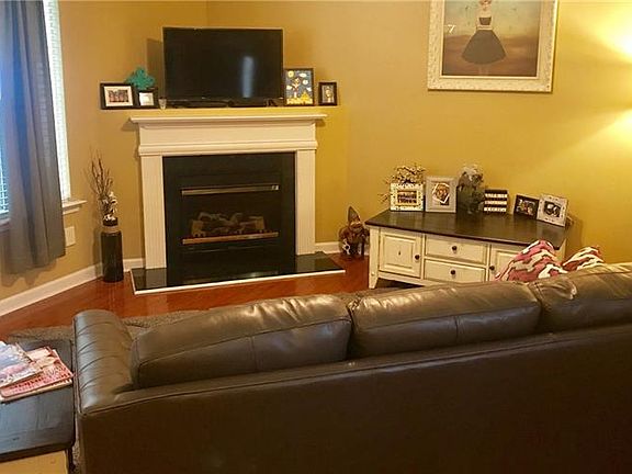 2nd image of 2672 Pierce Brennen Ct