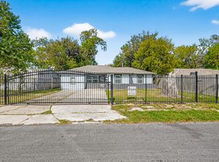 5635 Belarbor St, Houston, TX 77033