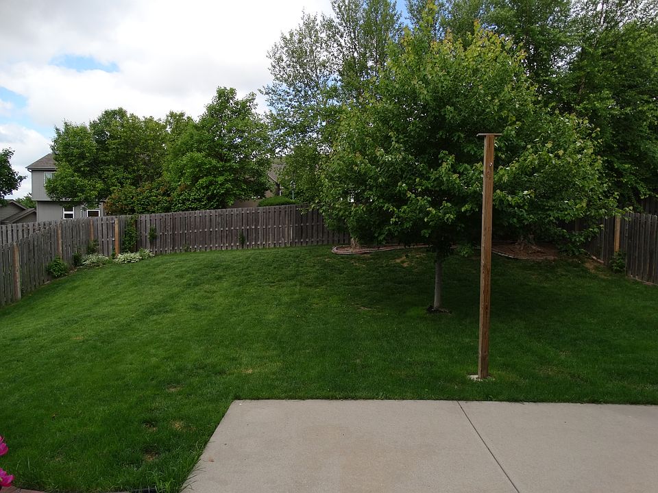 2nd image of 4306 N 163rd St