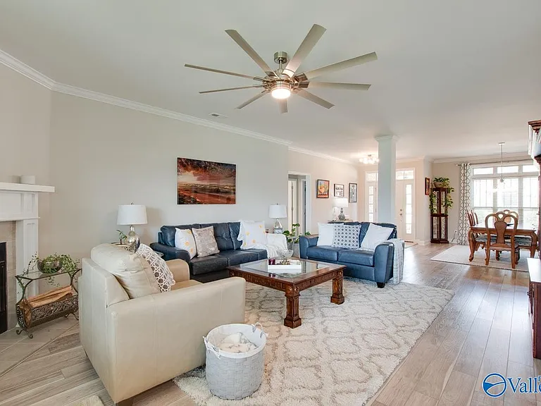 7619 Flint Crossing Cir — Photo 9