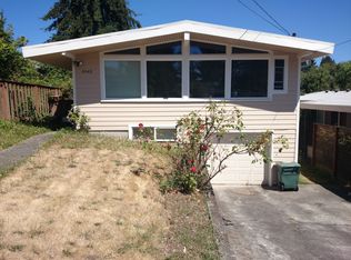 3542 SW Rose St, Seattle, WA 98126