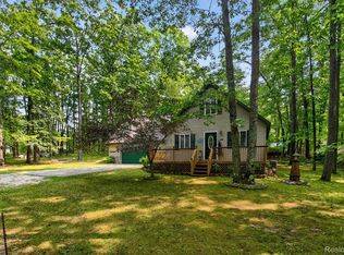 144 Garfield Blvd, Roscommon, MI 48653