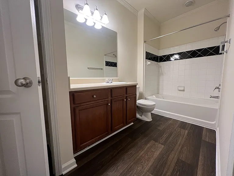 Wesley Kensington Apartments at Stonecrest — Photo 269