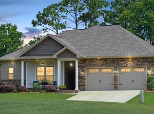 219 Squirrel Hollow Dr, Enterprise, AL 36330