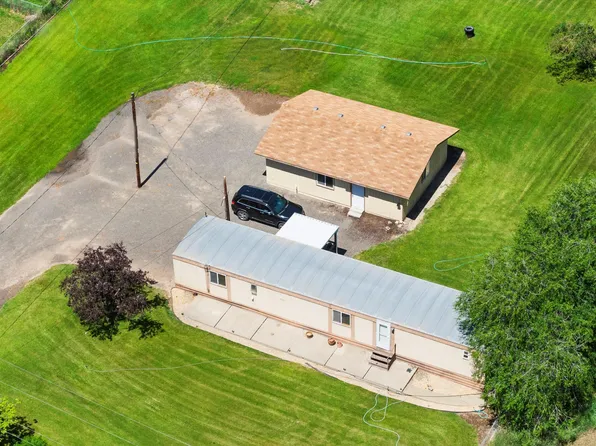 1383 Collins Rd, Selah, WA 98942