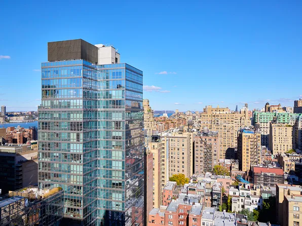 180 West End Avenue image 16 of 16