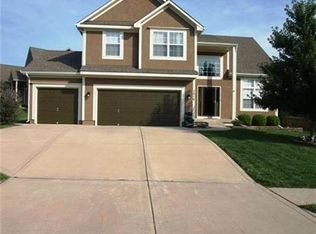 1016 SW Blazing Star Dr, Lees Summit, MO 64081