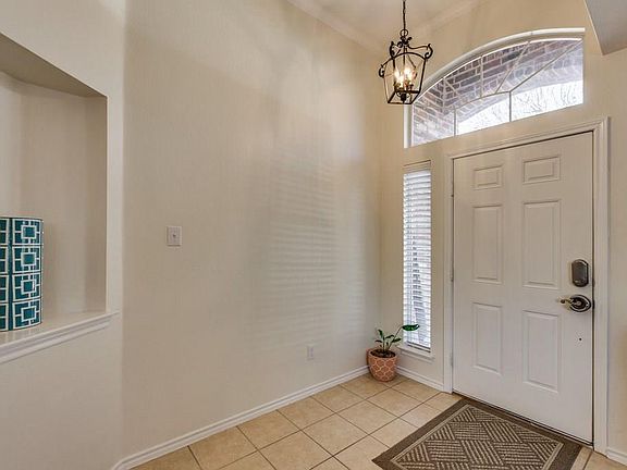 4th image of 4200 Creek Hill Ln