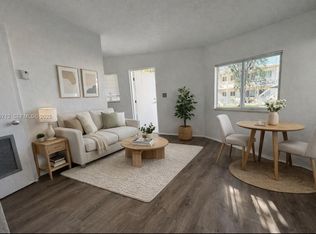 251 Hibiscus Dr #2, Miami, FL 33166