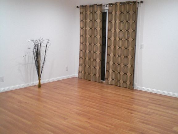 4th image of 675 Newbury Ln APT 343
