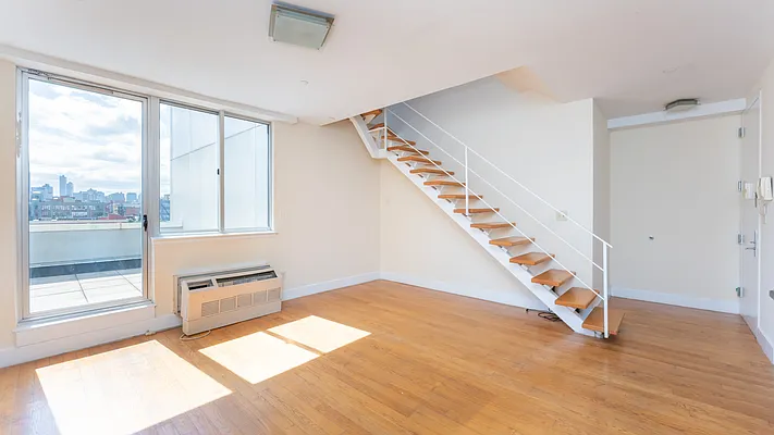 Rented by Nooklyn NYC LLC | media 4