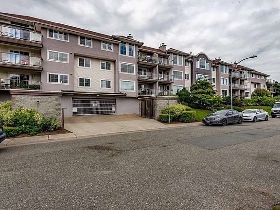 2nd image of 33599 2nd Ave #210