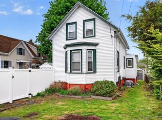 29 Bacheller St, Lynn, MA 01904