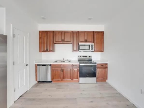 2030 Millennium Way, Hanford, CA