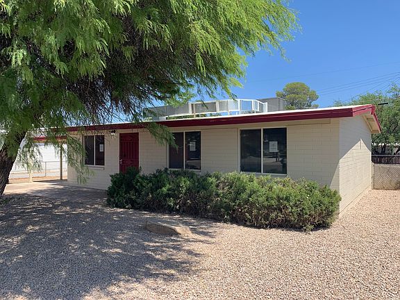 2nd image of 618 W El Caminito Pl