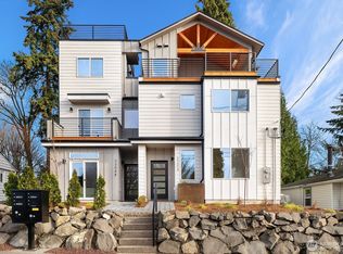 3304 49th Ave SW #B, Seattle, WA 98116