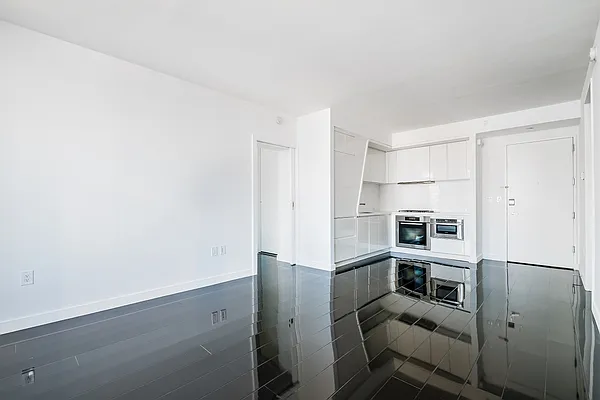 Rented by Corcoran | media 28