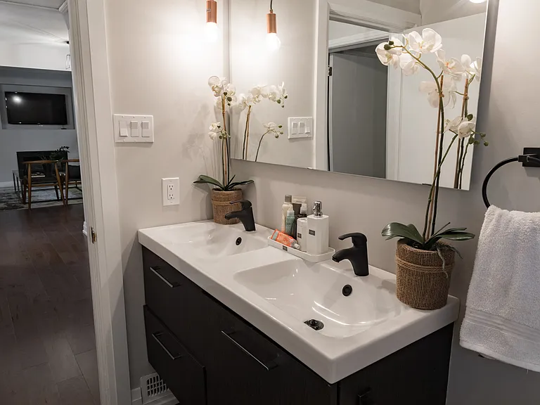 53 Chippewa Ave — Photo 30