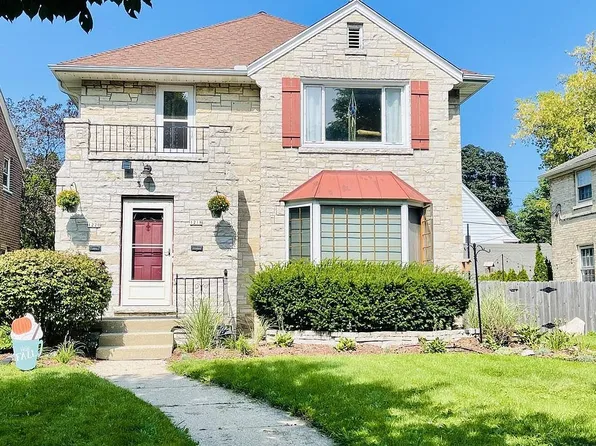 1218 E Kensington Blvd, Milwaukee, WI 53211