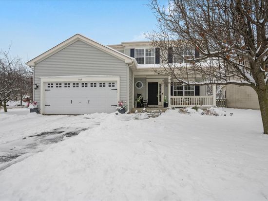 3305 Silver City Ct, Montgomery, IL 60538