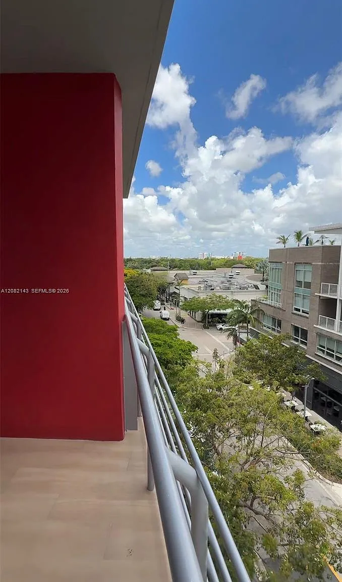 Studio, 1.0 bath, 447 sqft, $2,450 — Photo 1
