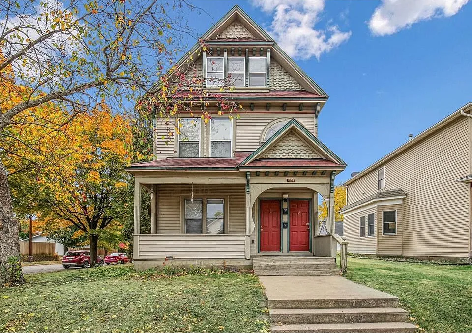 1402 Thomas Ave W #LOWER