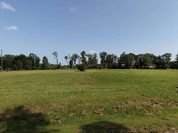 5th image of 557 Carrier Rd