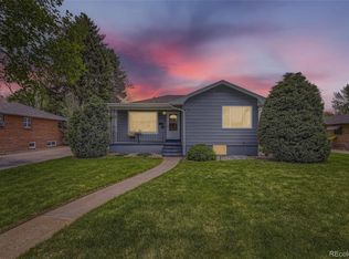 463 Pennwood Cir, Englewood, CO 80113