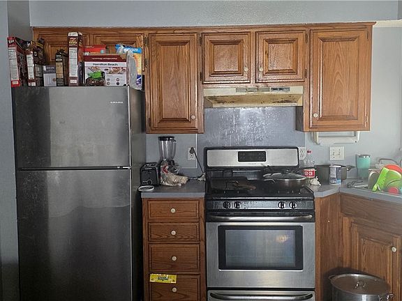 4th image of 4159 Nightingale Ln #A & B