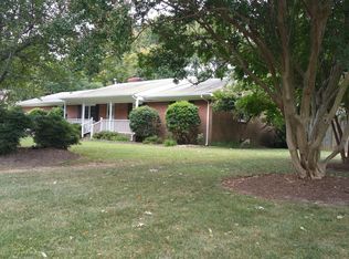 1413 Ashley Dr, Virginia Beach, VA 23454