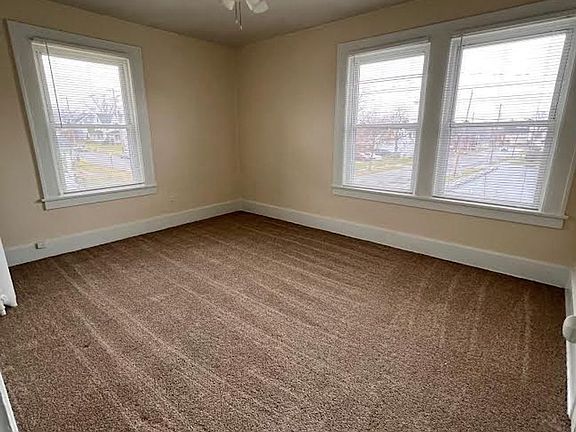 5th image of 88 E Main St APT 3