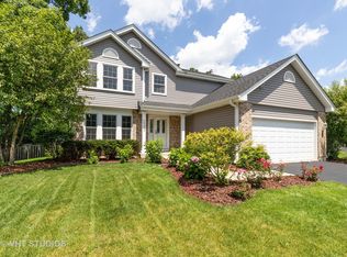 6542 Foxworth Ln, Gurnee, IL 60031