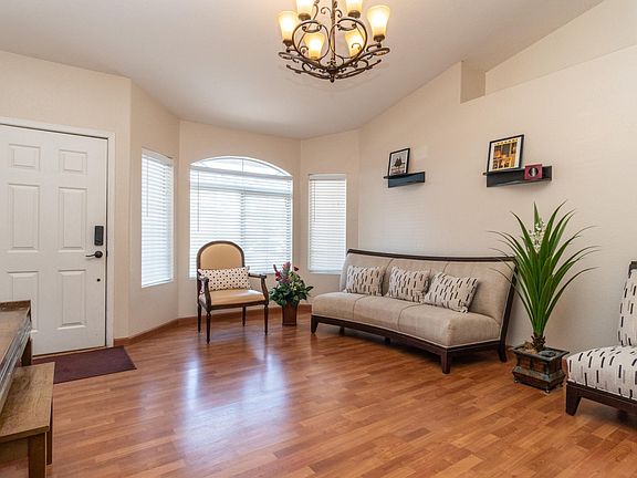 11518 E Renfield ave-4