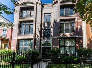 3036 N Kenmore Ave #2S, Chicago, IL 60657
