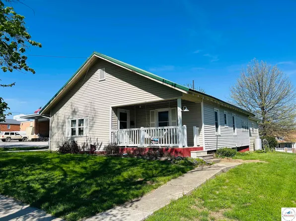 218 S Market St, Milan, MO 63556