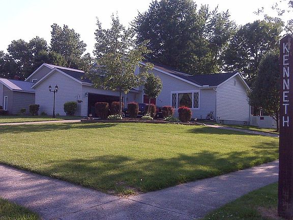 2nd image of 164 Kenneth Dr